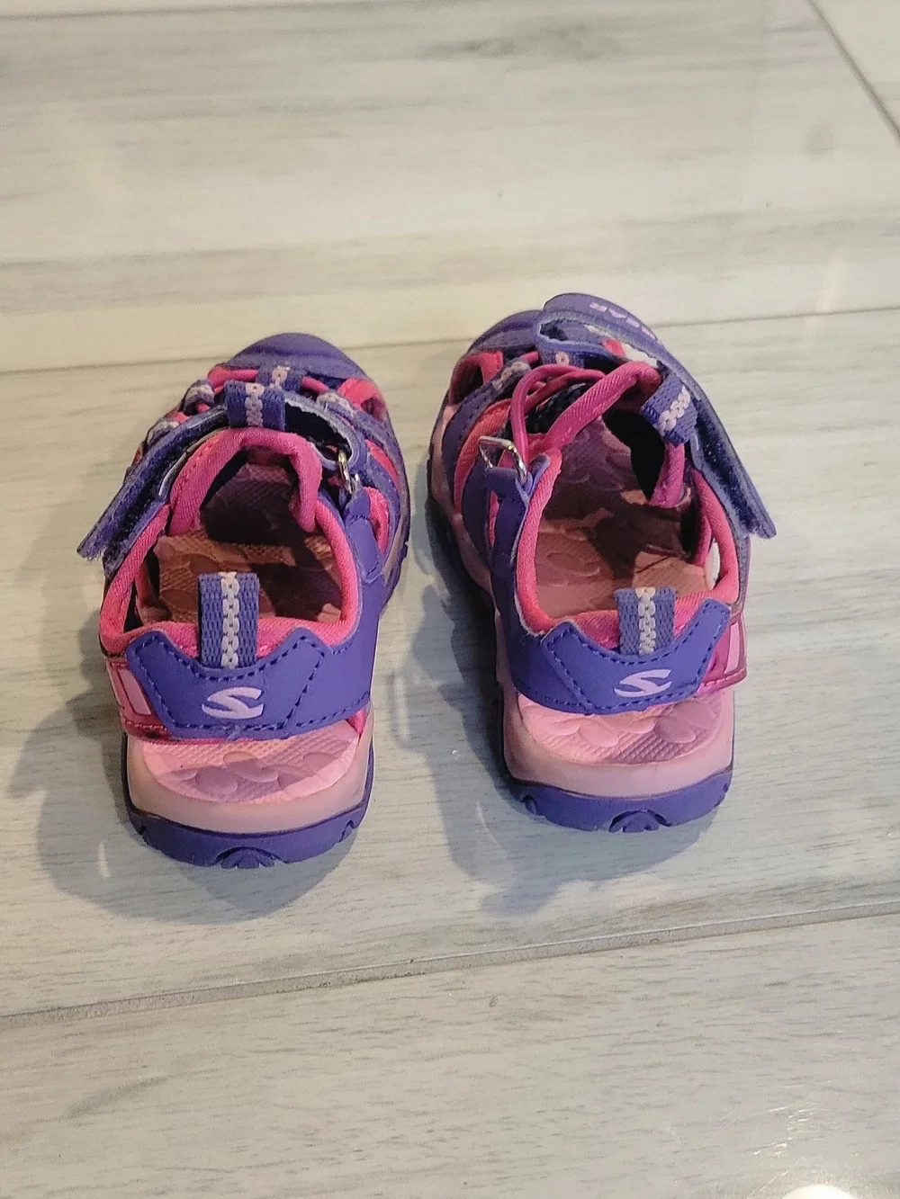 Hobibear Kids Purple & Pink Closed-Toe Sandals - Secure Fit